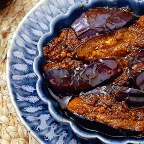 Brinjal Pickle / వంకాయ పచ్చడి